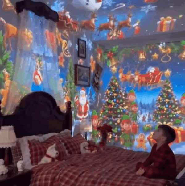 Sharp, vivid Christmas projection